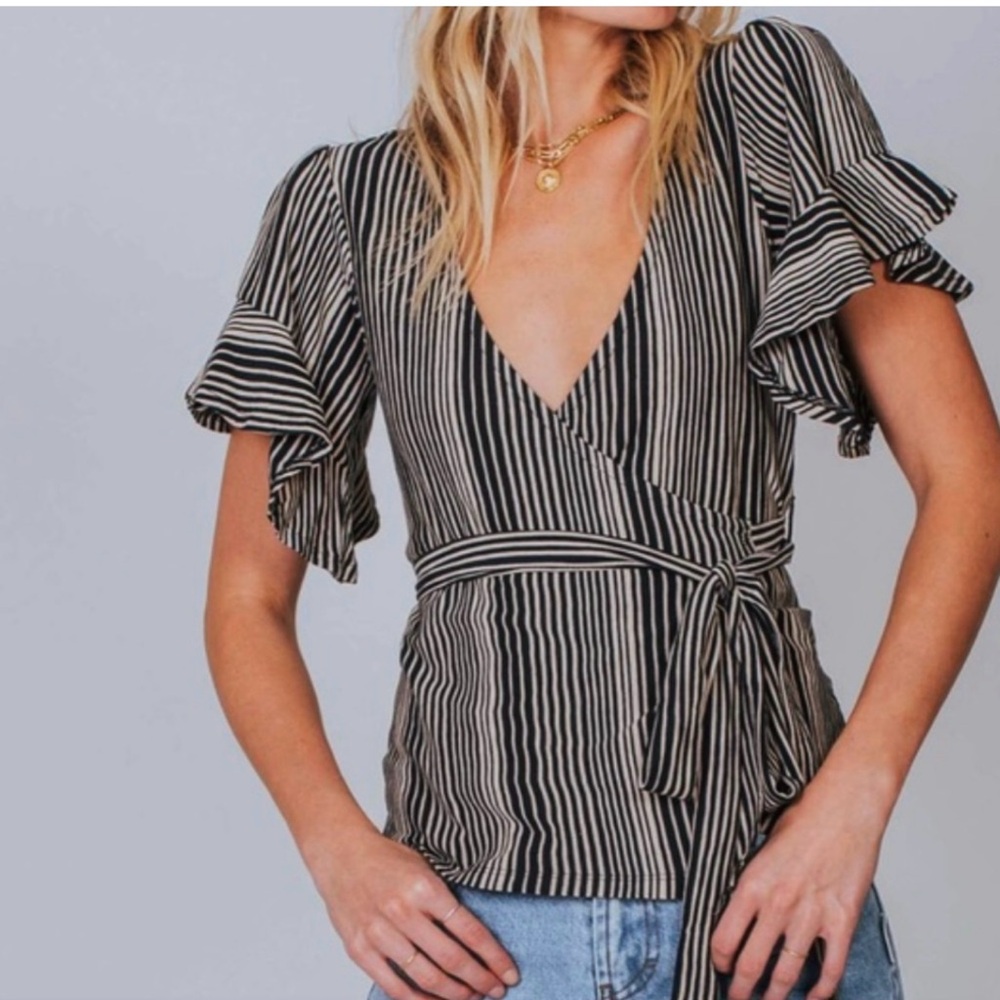 FREE PEOPLE Wrapped Around My Finger Wrap Top Black /Ivory Stripes Sz M Ruffles